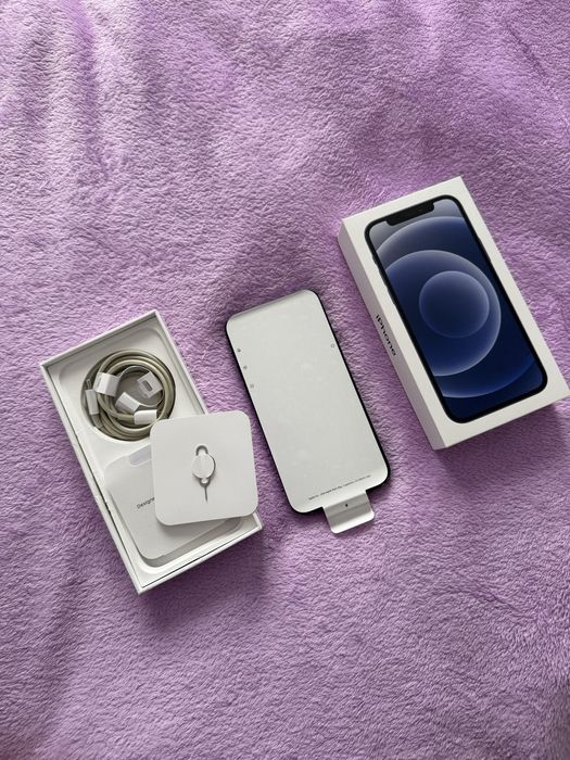 Iphone 12 black 64 GB