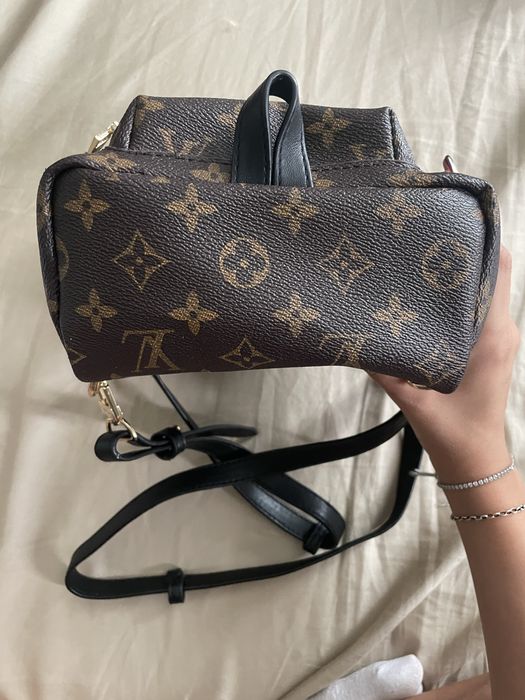 Louis Vuitton малка раничка