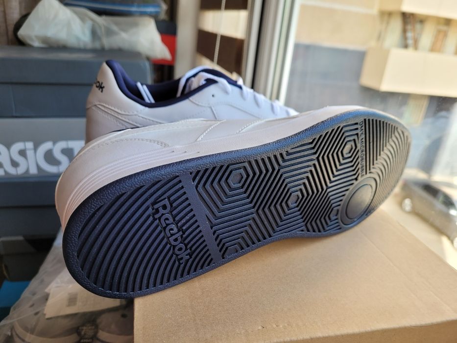 Reebok Classic Court