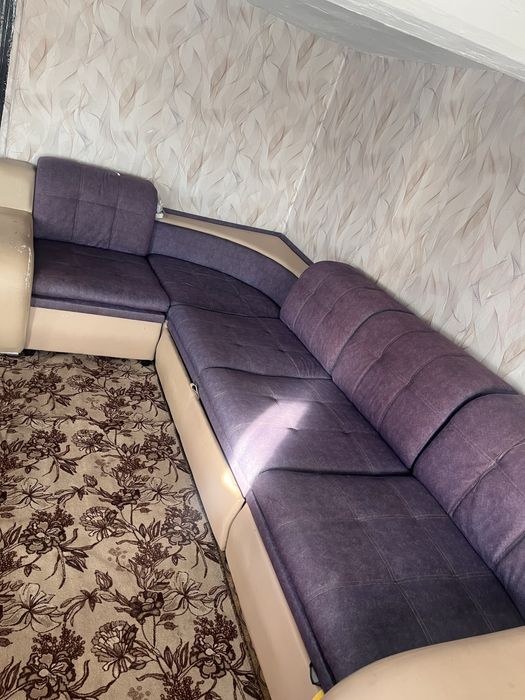 Продам большой диван 4 метра