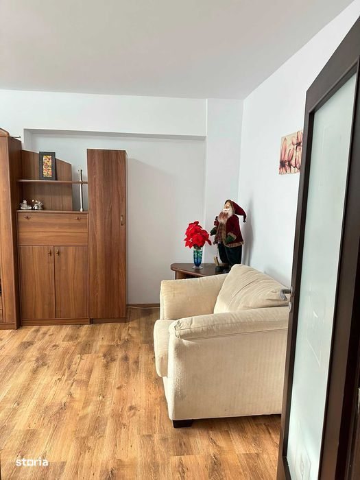 Apartament 3 camere decomandat, 85 mp, Păcurari-Petrom