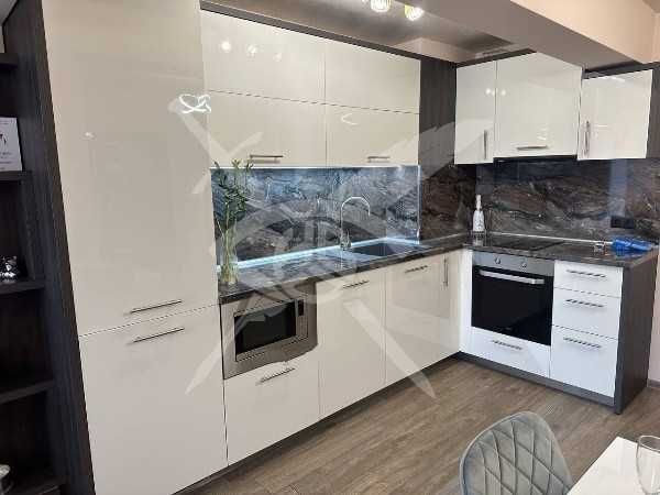 Продава се Двустаен апартамент в Пловдив, Младежки Хълм - 63 кв.м за 2445 €/кв.м - Снимка #5