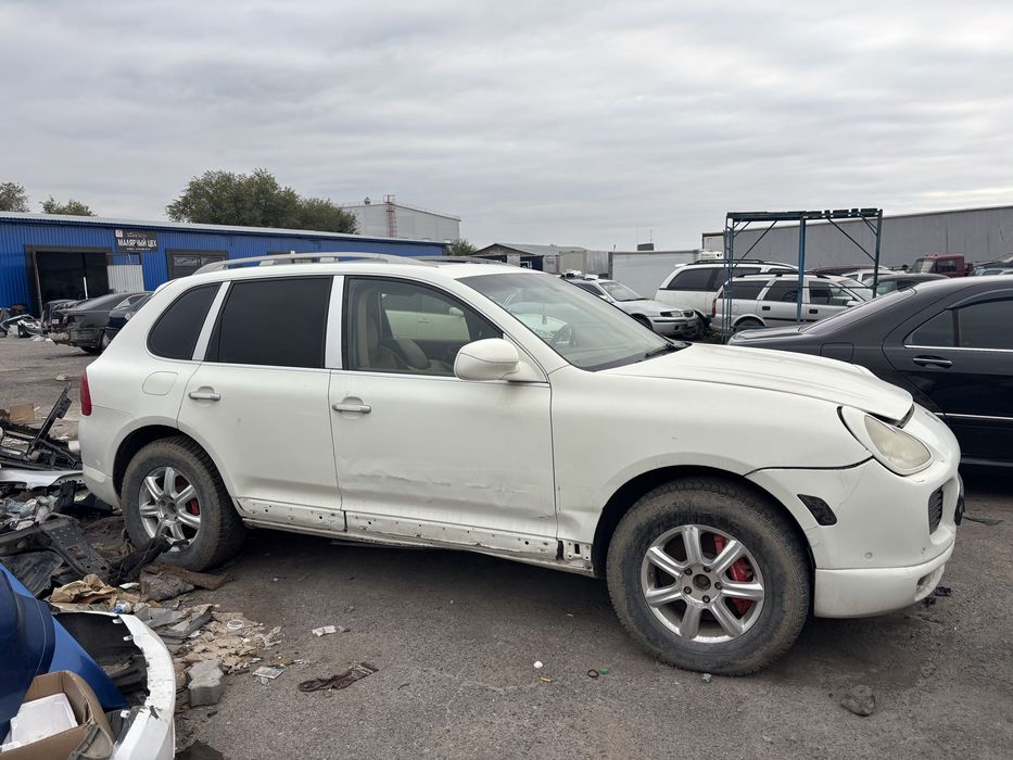 Porsche Cayenne 4,5
