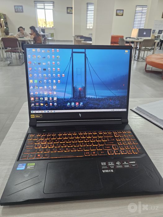 Acer Nitro V16  RTX4060