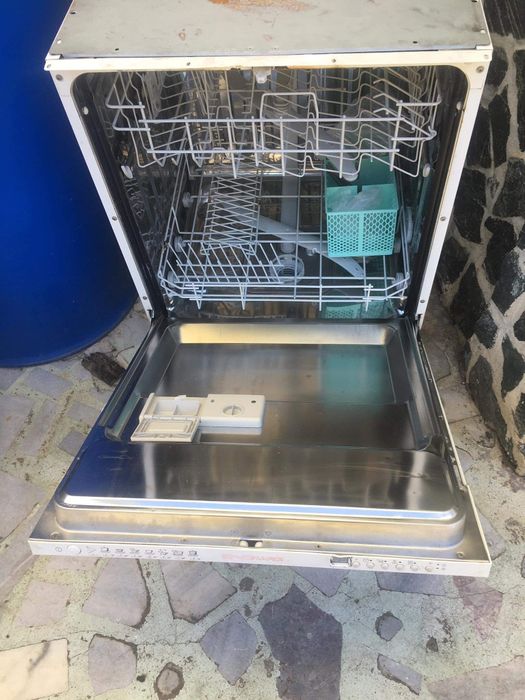 Съдомиялна машина NARDI H