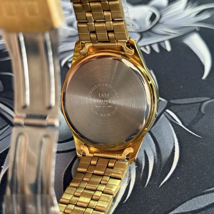 Наручные часы Q&Q