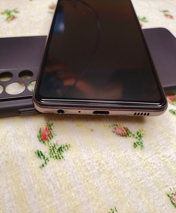 Samsung A52 6/128Gb Vietnam