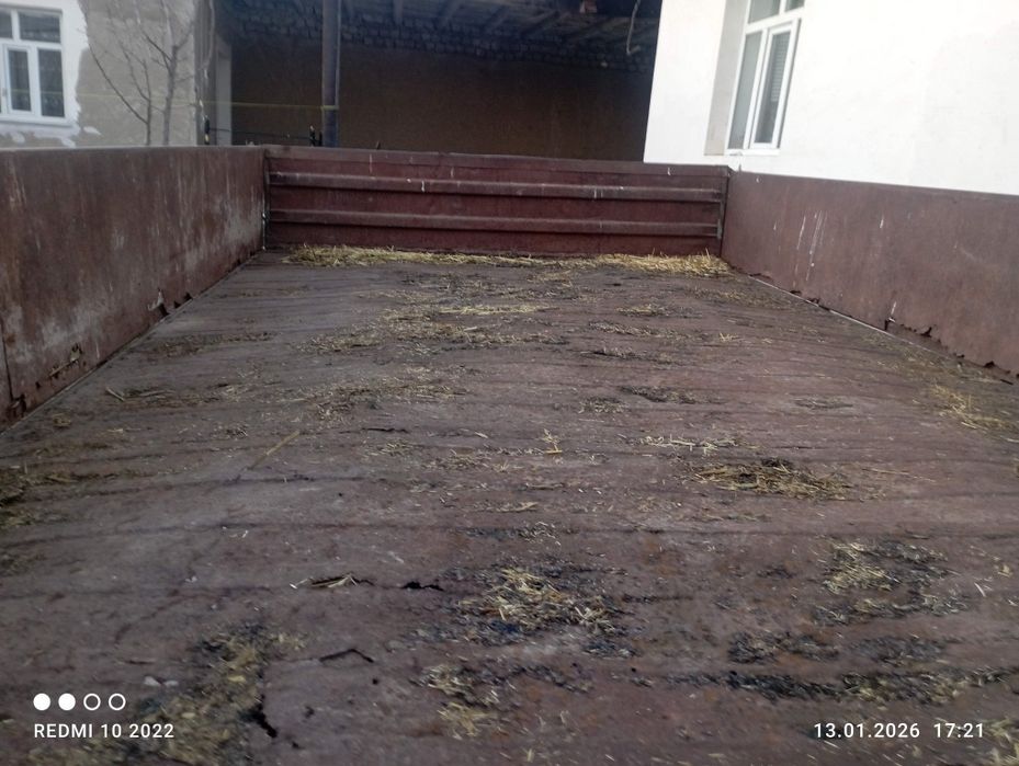 Прицеп тилечка сотилади