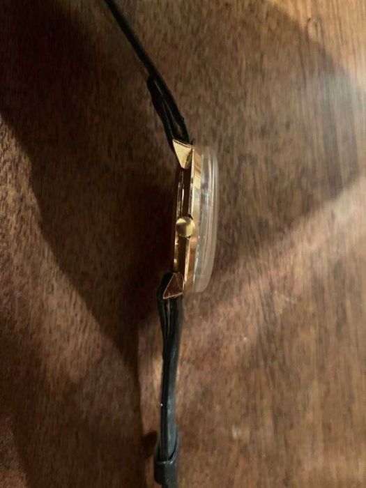 швейцарски часовник SOBIOR