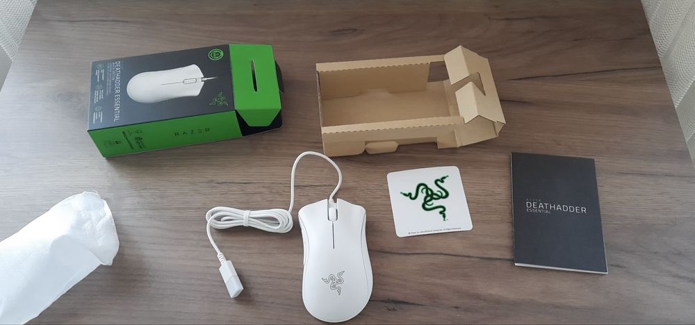 Razer deathadder essential гейминг мишка