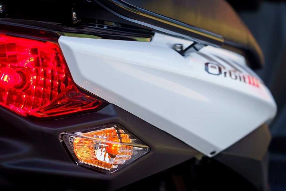 Scuter SYM ORBIT III 125 CBS, Permis B, RATE fara adeverinta !