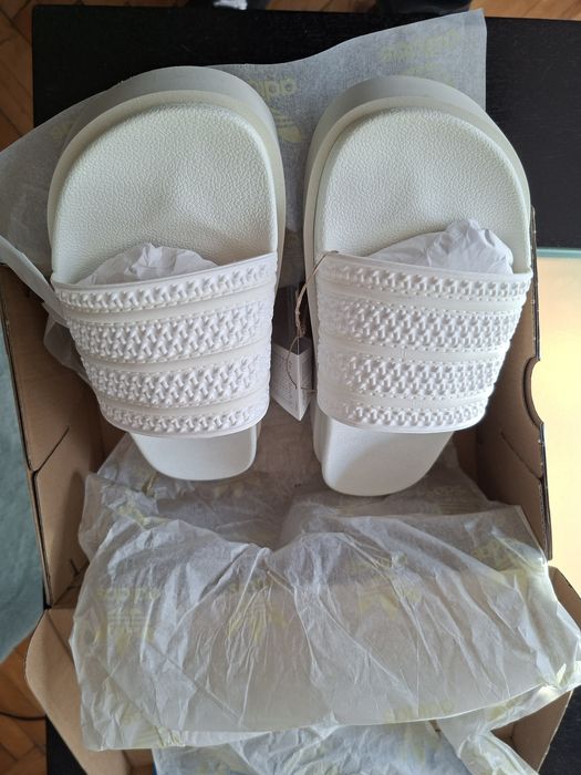 Дамски чехли Adidas Adilette Bonegs