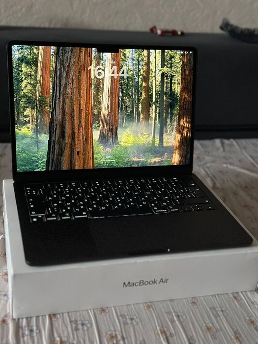 Macbook air m2 2022 8gb 256gb