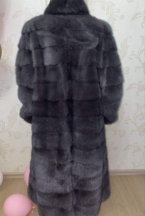 Норковая шуба, цвета графит