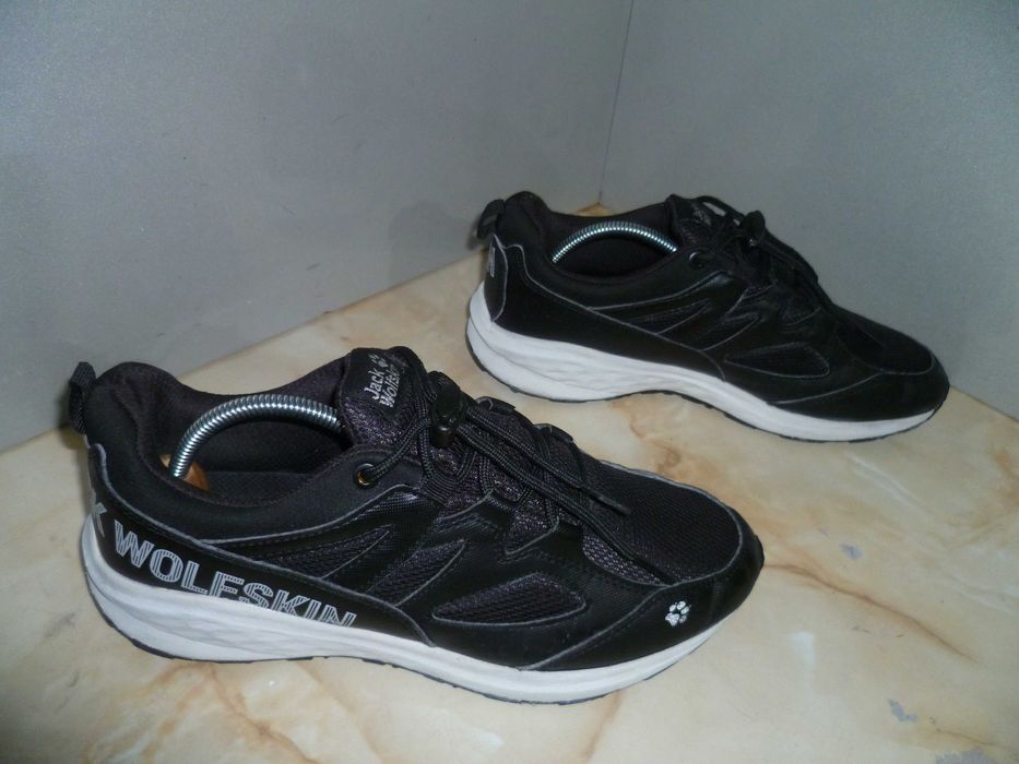 Jack Wolfskin маратонки