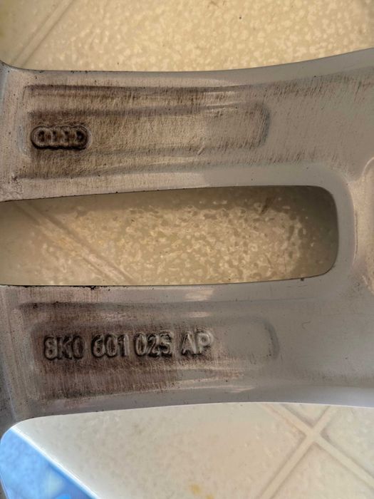 4 броя Лети джанти за AUDI 18" 8J x 18H2 ET47 5x112