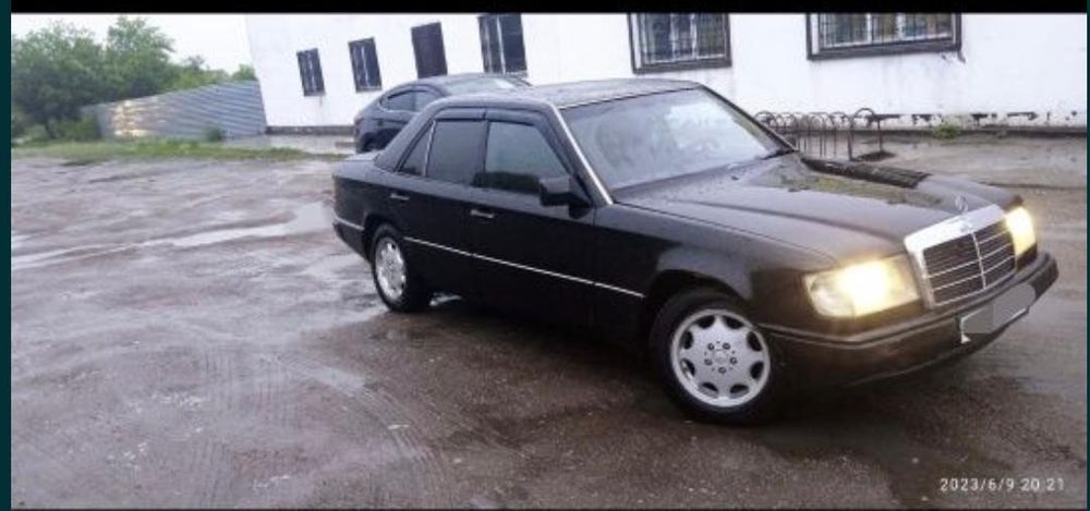 Продам Мерседес  w124
