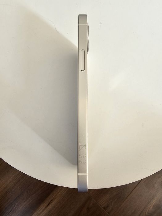 iPhone 12 128 GB 82% Battery Health