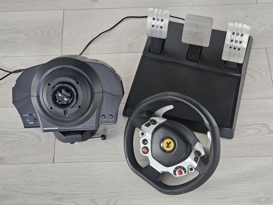Volan Thrustmaster T300 Ferrari