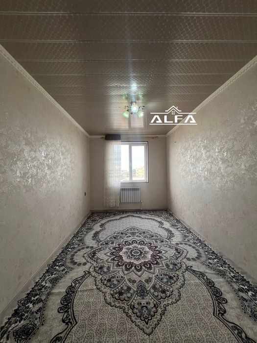 1 xonali kvartira sotiladi