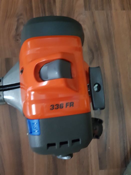 Motocoasă Husqvarna 336FR  impecabilă ca NOUĂ