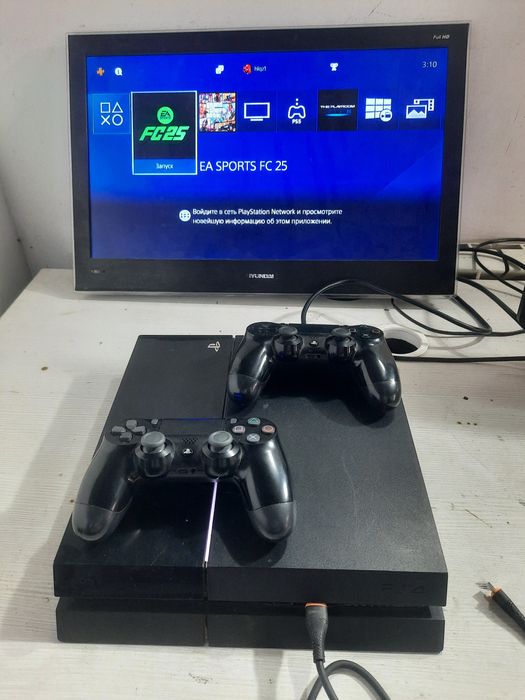 Playstation 4 Фифа25 Гта5  2 джойстик