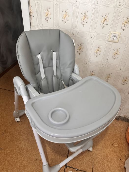 Стул для кормления