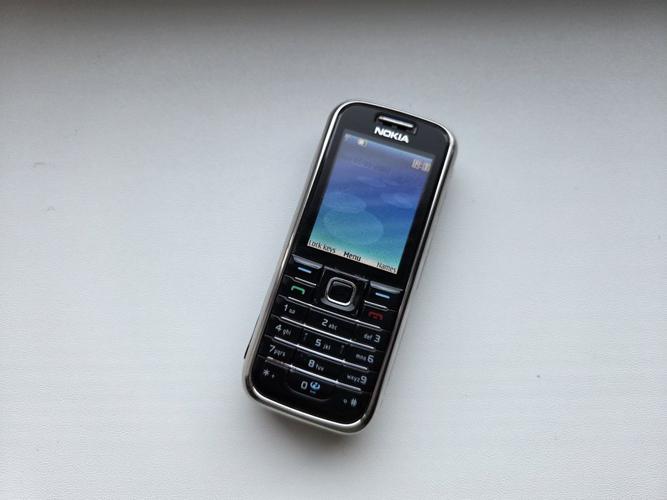 Nokia 6233 cu doua difuzoare