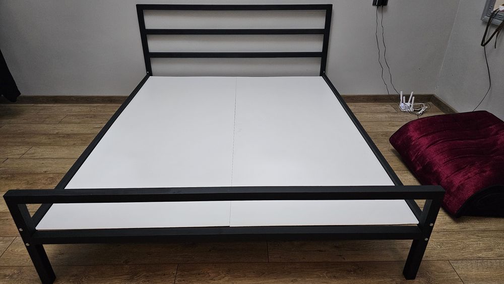АКЦИЯ.Двуспальная кровать. Металлическая кровать.Kravat