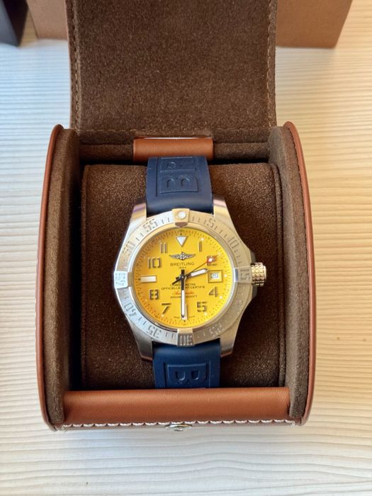 Breitling Avenger II Seawolf Yellow Cobra