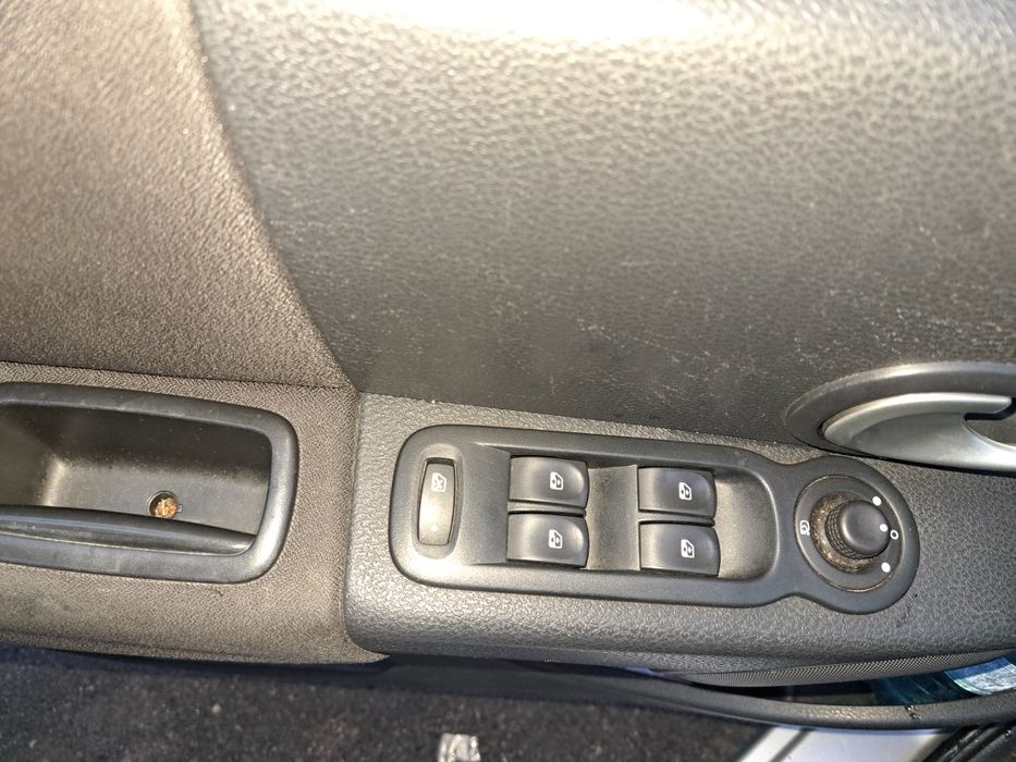 Vand Renault Modus recent adus .