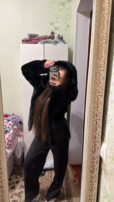 Шуба чорный бриллиант