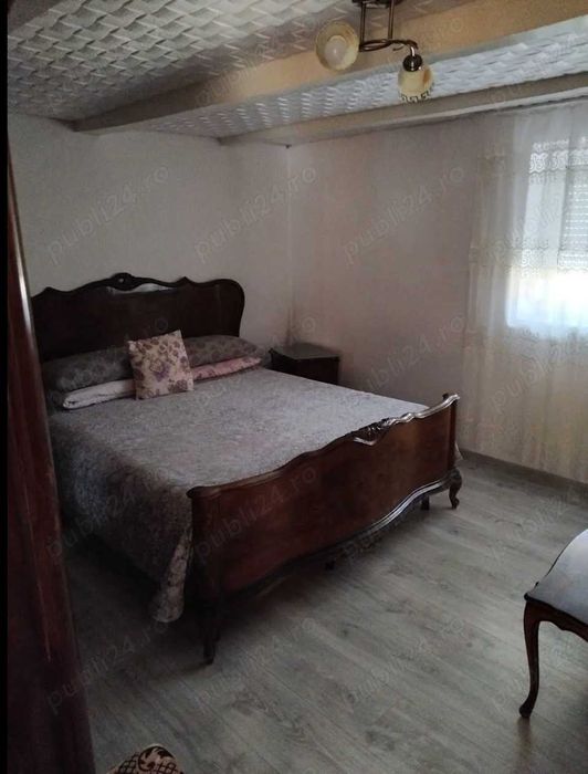 Casă de locuit cu mansardă + teren - Buteni, jud. Arad