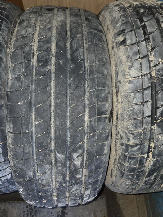 Продам лет покрышки