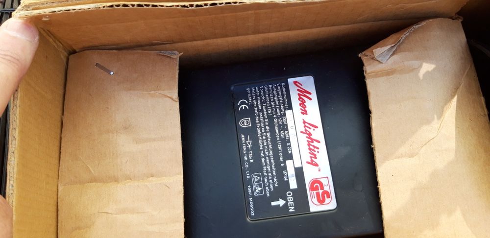 3 seturi de lumini de gradina