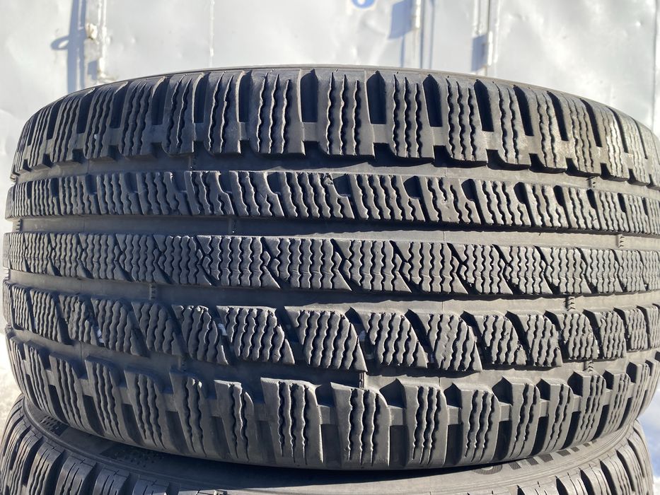 Шины 245/40/19 пара бу кумхо