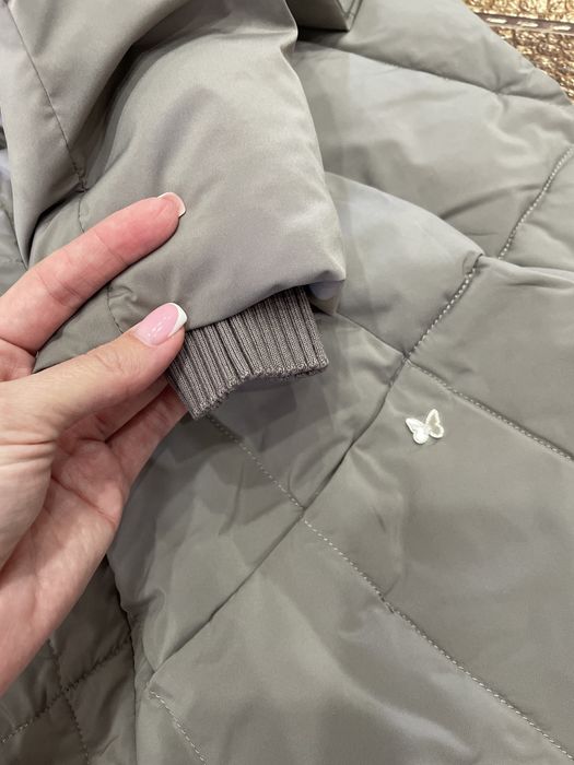 Продам пуховик осень