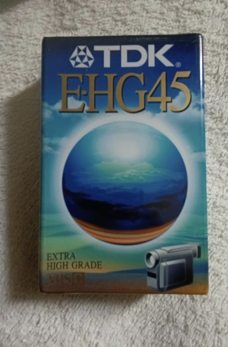 VHS-C видеокасети 3 бр.