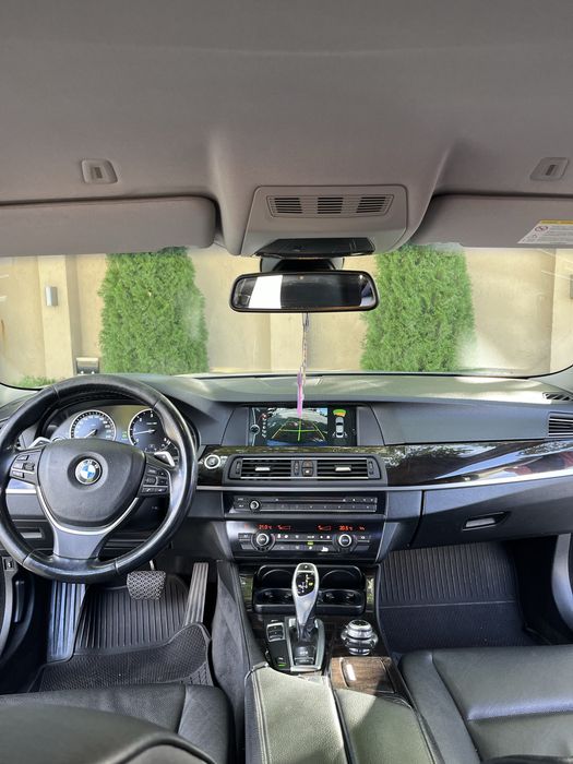 BMW 5 Series 2010 — imagine 5