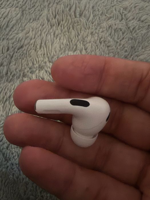 Airpods 2 pro правое ухо