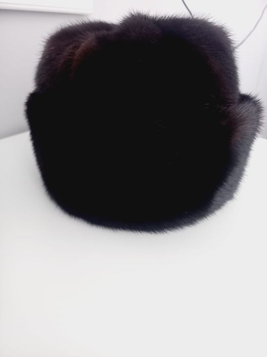 Женская норковая шапка