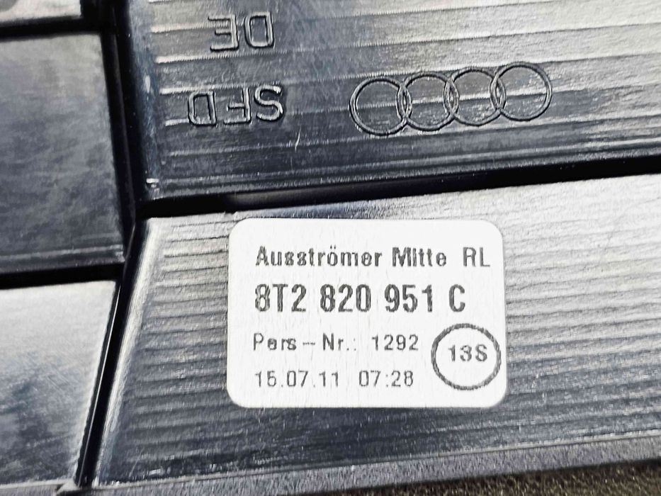 Grila aerisire centrala Volkswagen Passat B7 (362) [Fabr 2010-2014] 8