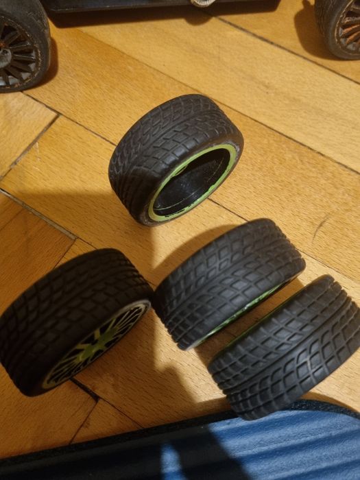 Rc car turnigy 1/16 extreme rally brushless модел