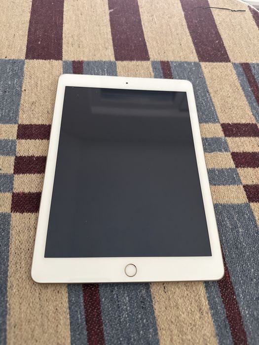 Ipad 5 th generation wifi+cellular 32GB