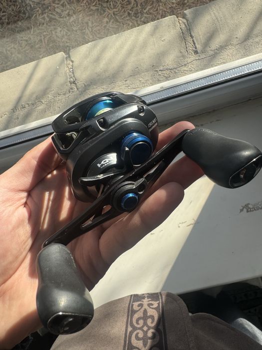 Катушка мультипликаторная Shimano