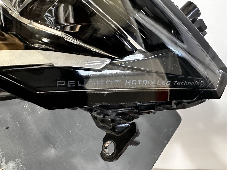 Far stânga full led mazda cx 5.cod:kb8p51040.k.