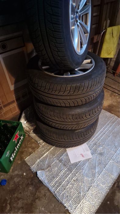 Джанти с 225/55/17 всесезонини гуми за BMW f10-f11