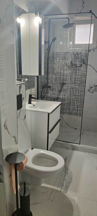 Închiriez apartament 2 camere