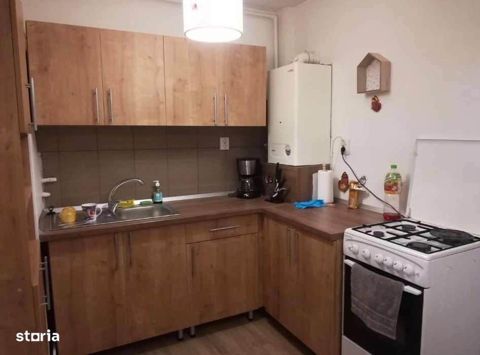 Garsoniera mobilata , 30 mp., zona Materna