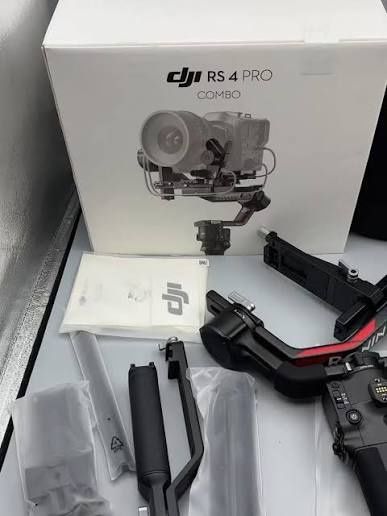 Стабилизатор DJI RS 4 Pro Combo